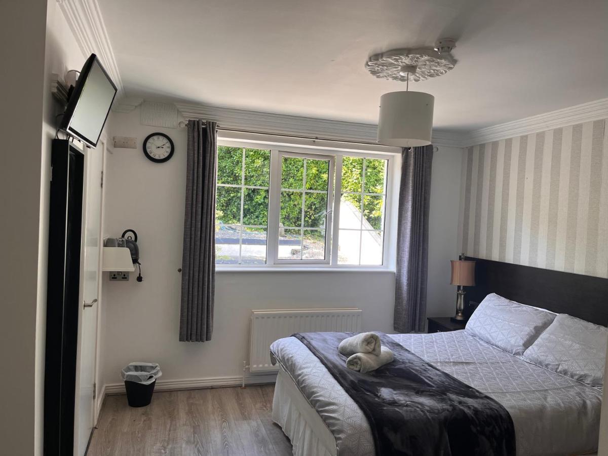 The Light House Hotell Galway Exteriör bild